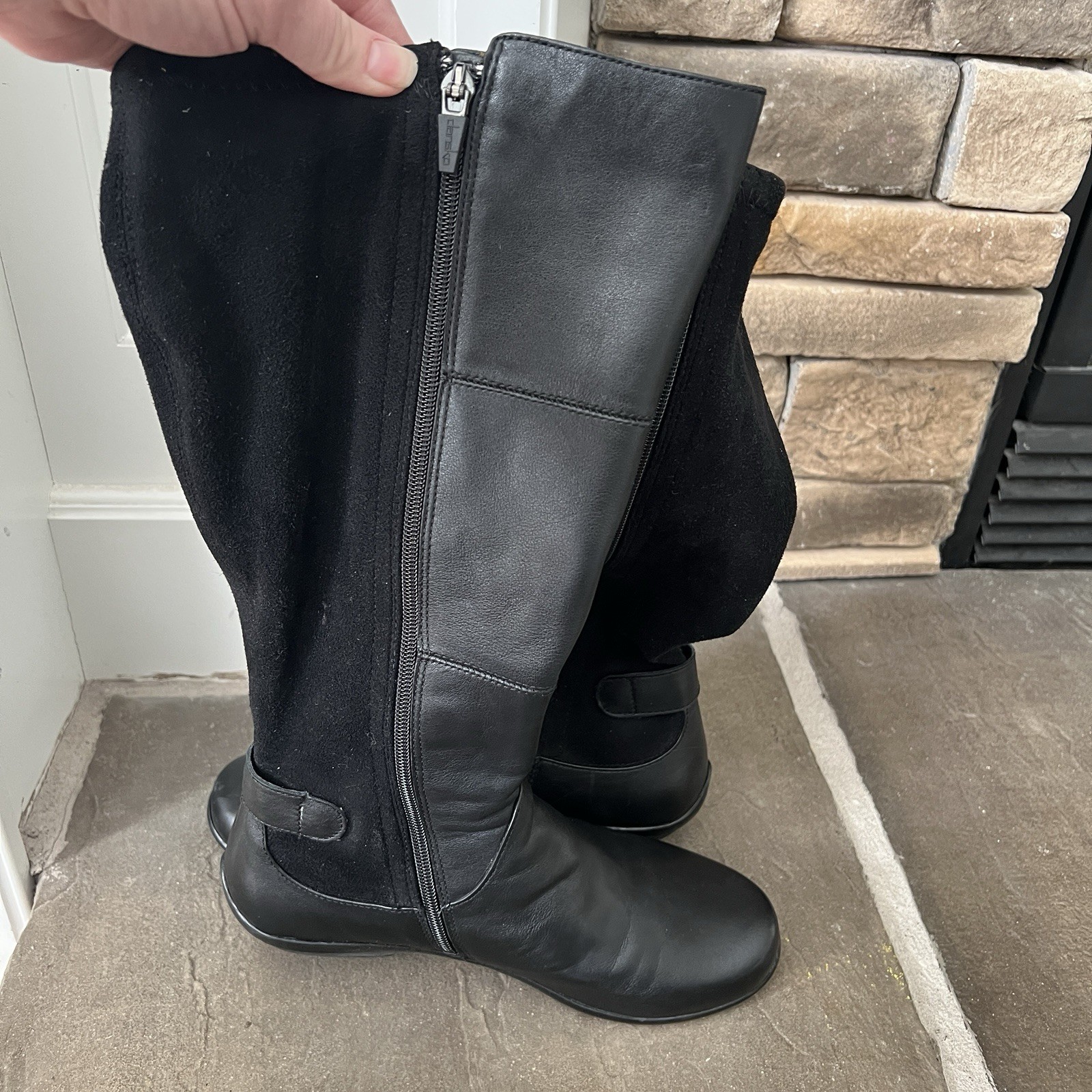 Dansko Odette Tall Riding Boots Womens Size 9 Black Leather Stretch Zip 39