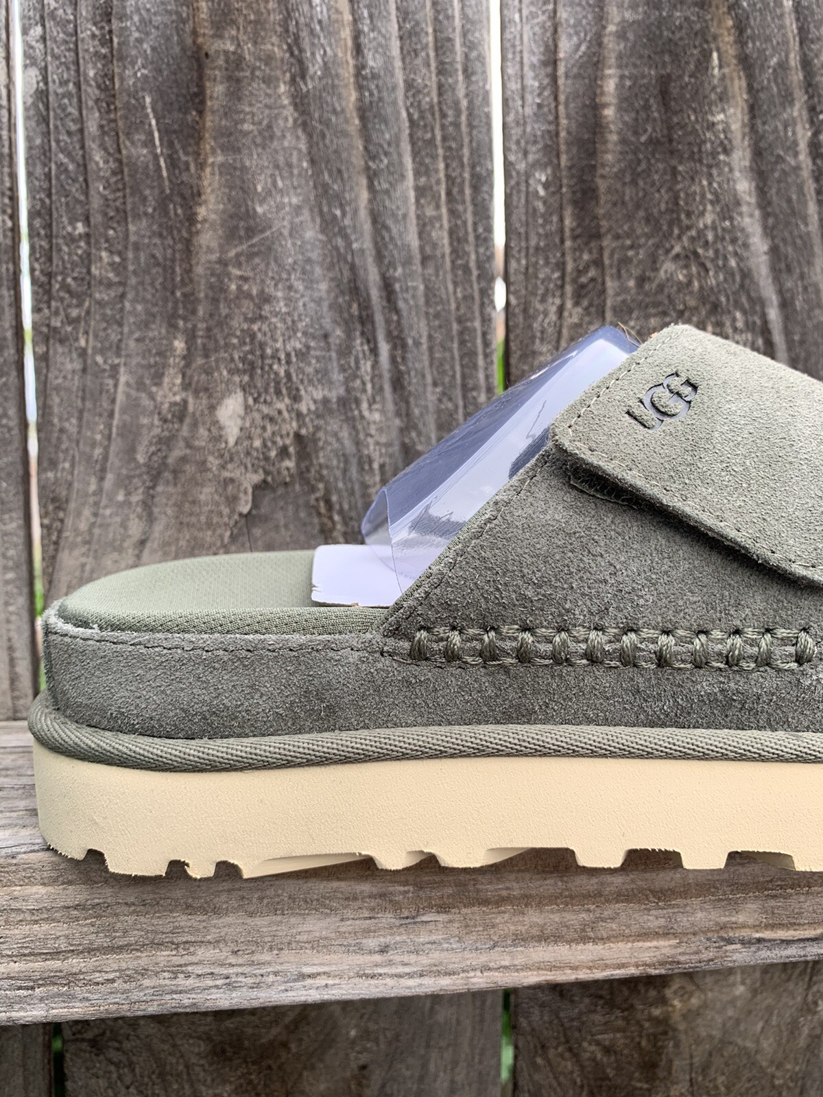 UGG Sandals Women Goldenstar Slide