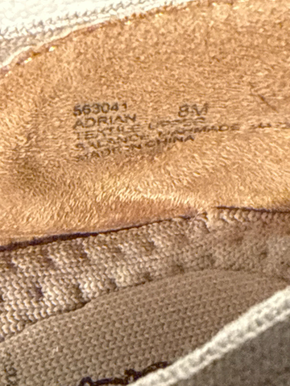 Me Too Asher Women’s Beige Knit Fabric Slip-On Comfort Casual Shoes 8 M