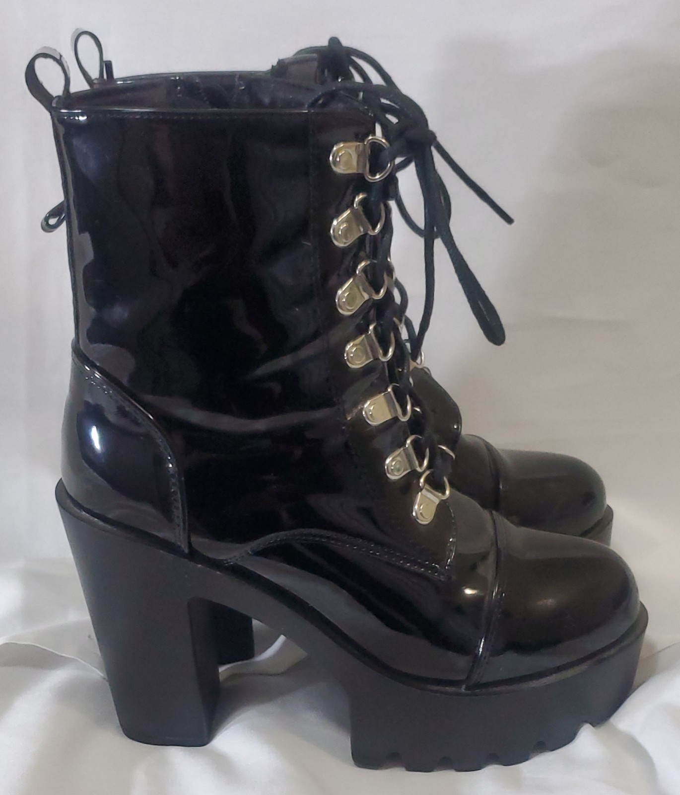 Unbranded Size 6 EUR 37 Latex Zip Lace Boots 4″ Heels Black Goth See Pictures