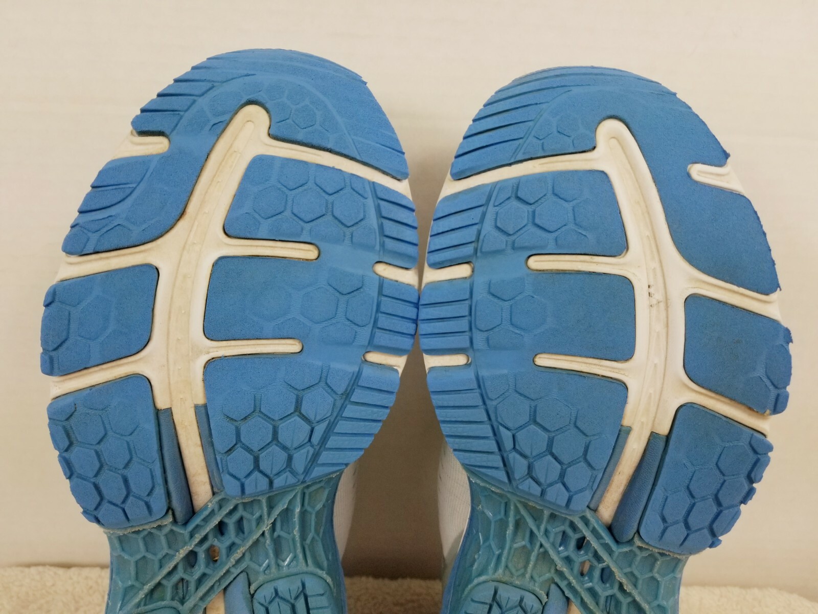 Asics Gel-Kayano 25 Athletic Running Shoes – Gray w/ Blue – 1012A026 – Size 7.5