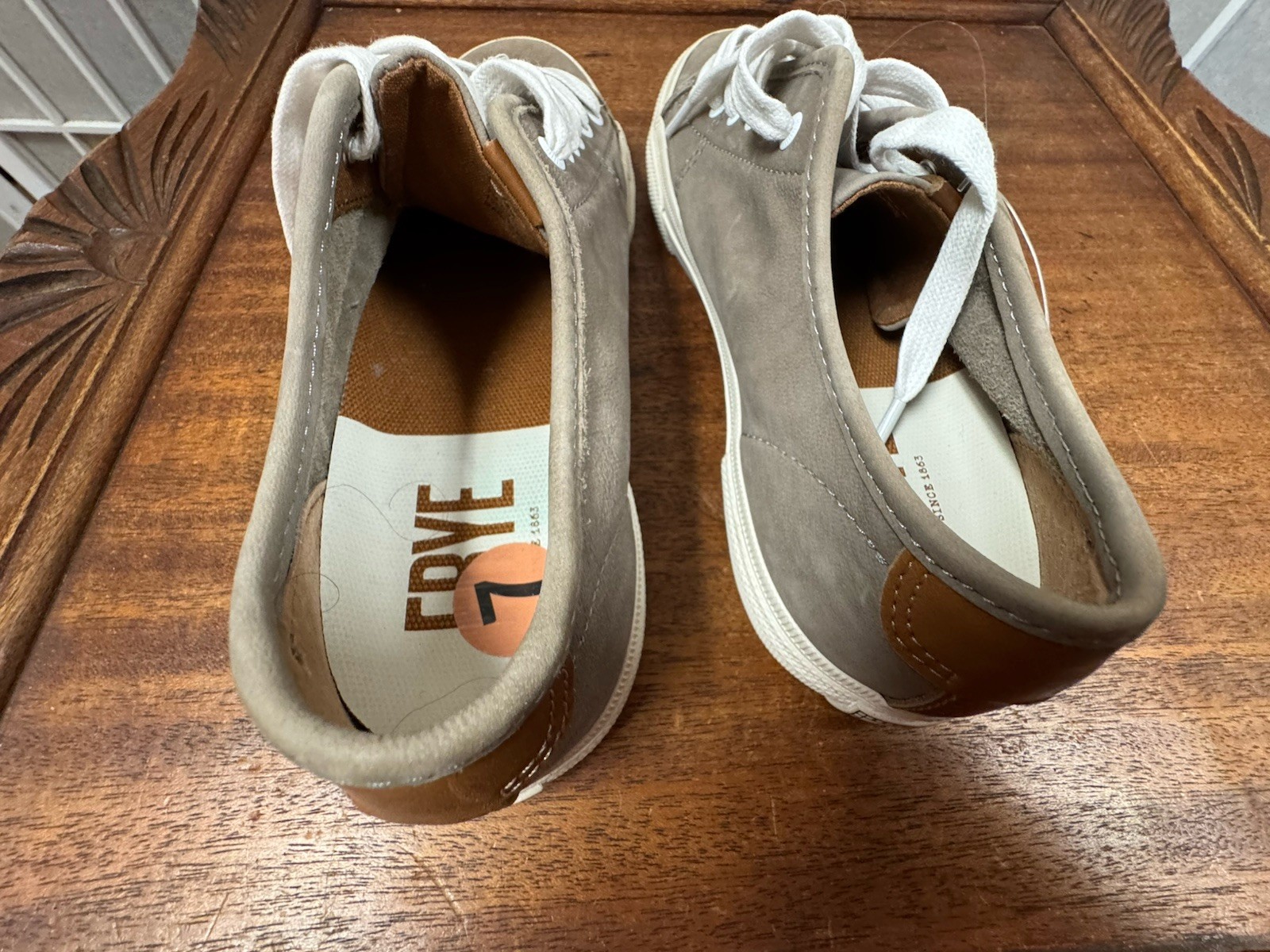 Frye, Woman, Tennis shoes, Gray-Brown, Size 7, Leather, Lace Up.!