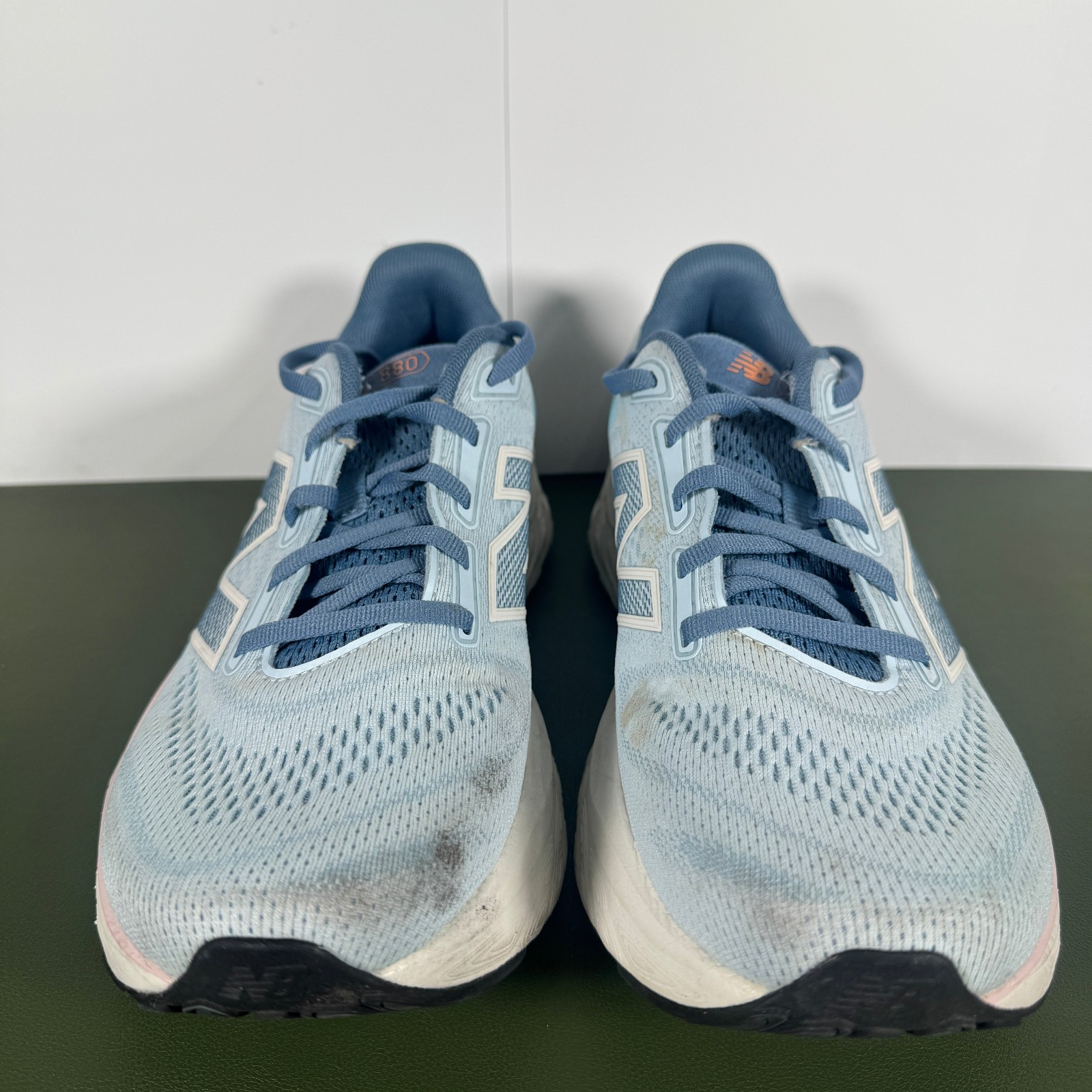 New Balance Womens (9.5 Medium B/M) 880 V14 Cushioned Sneakers