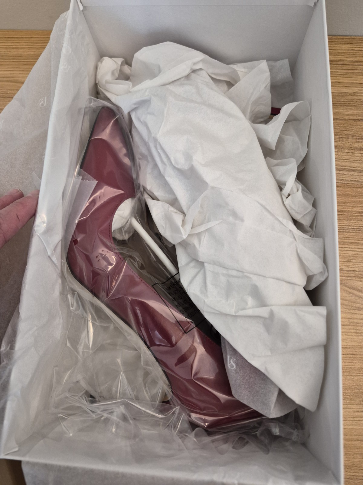 Sz 8.5 Via Spiga «Nikole» Ruby Leather Never Worn Pumps