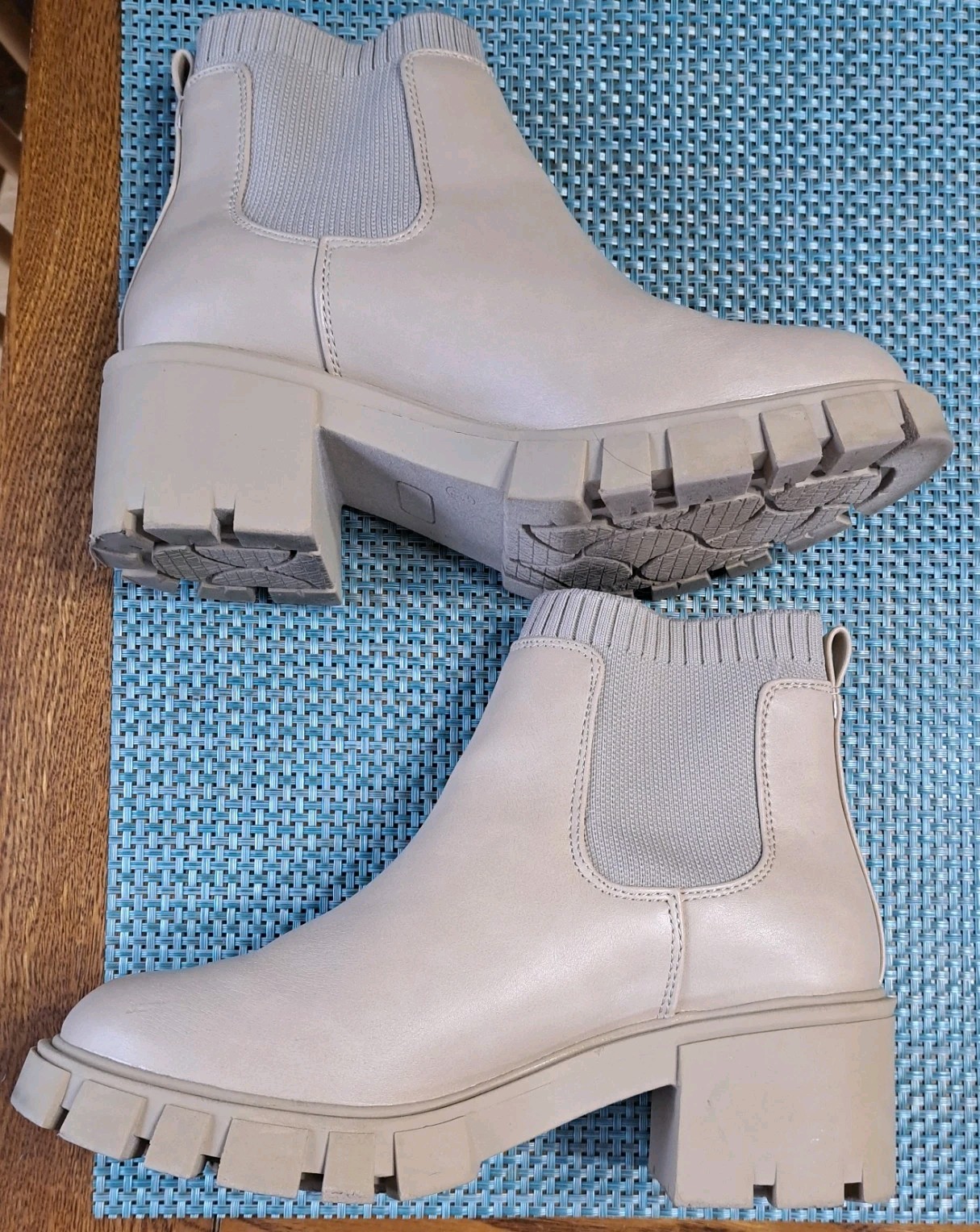 So Goods For Life Sugi Tan Boots Womens Size 7.5 Memory Foam Winter Fall Casual