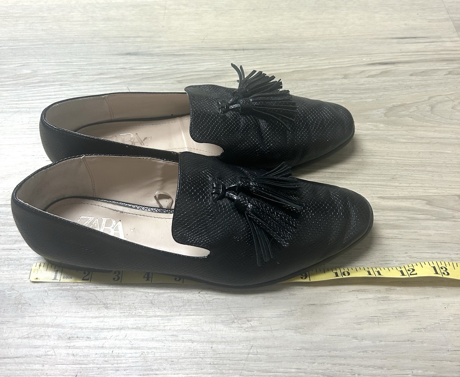 Zara Tassel Loafers Women Sz 10 EU 41 Black Pebbled Slip On Workwear Minimalist