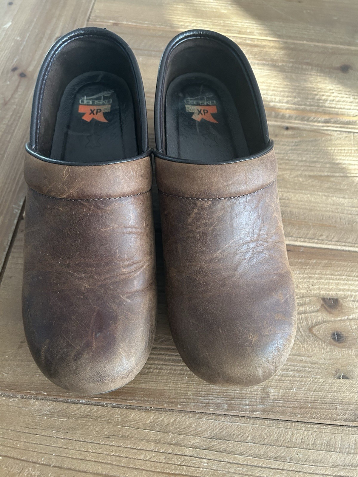 Dansko XP Brown Leather Women’s Comfort Slip Resistant Clogs Casual Workwear