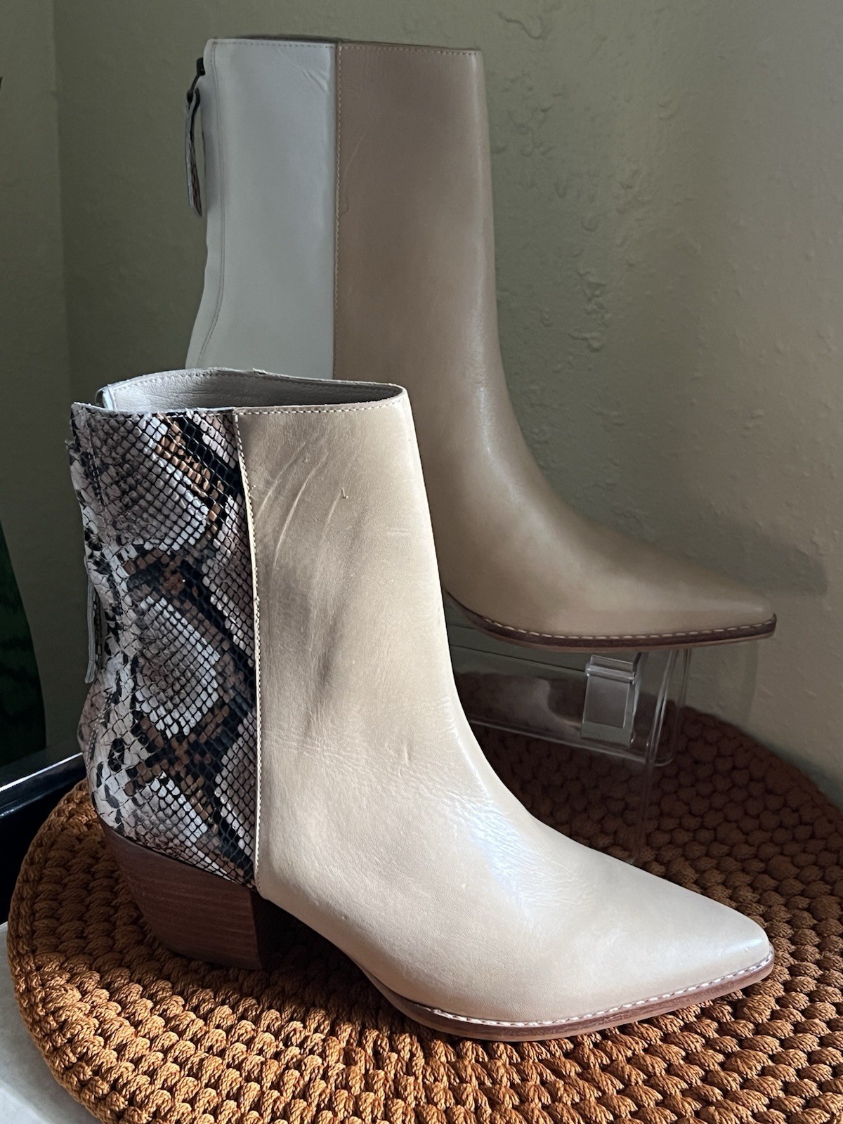 Matisse Carson Two-Tone Beige, White & Snakeskin Block Heel Ankle Boots Size 8 M