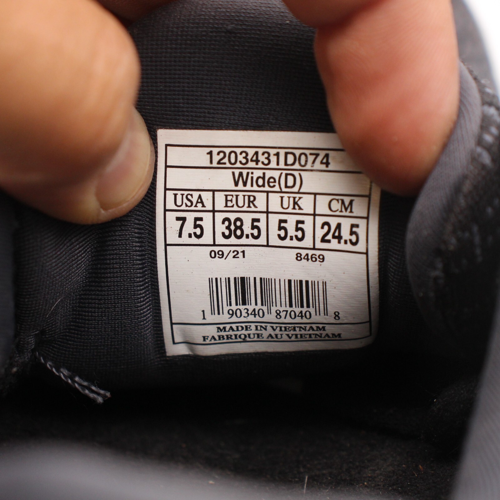 Brooks Glycerin GTS 19 Women’s 7.5 D Black Running Sneakers 1203441B074