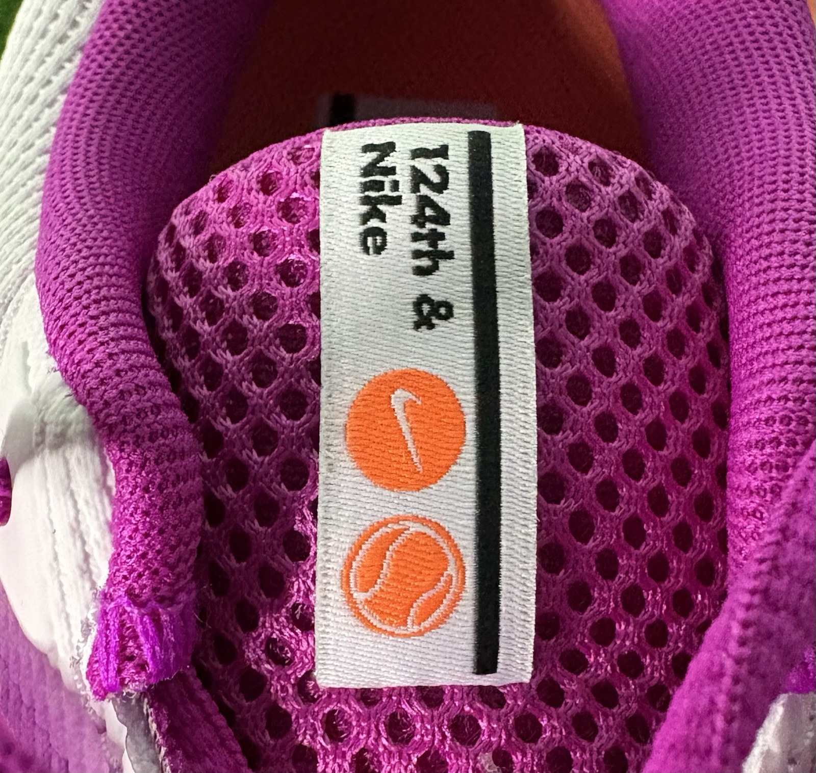 US Women’s 10.5/M 9 – Nike Zoom GP Challenge 1 Premium HC “NYC Tournament Pack”