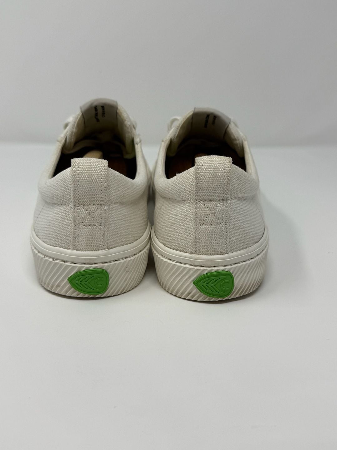 Cariuma OCA Low Off-White Canvas Sneakers eco friendly casual