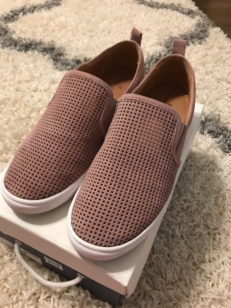 Calson Lea Pink Suede Slip On Sneakers Size 9