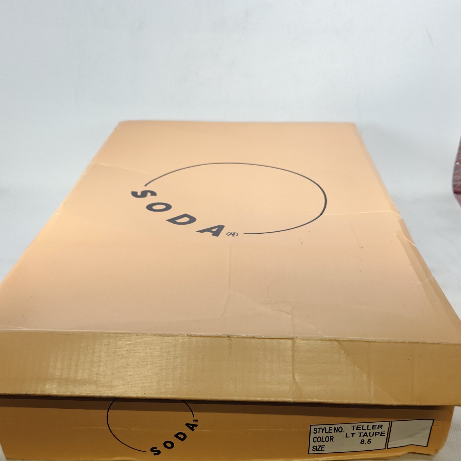 8.5 WOMEN – Soda Teller – Light Taupe