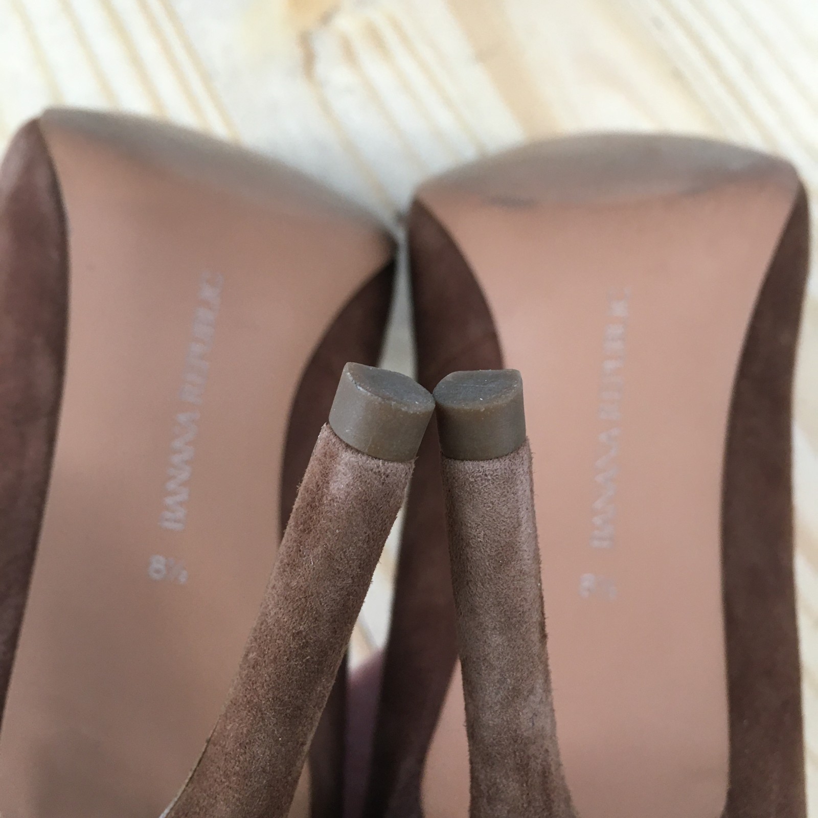 Banana Republic Heels Womens 8.5 M Pump Slip On Pointed Toe Stiletto Heels Brown