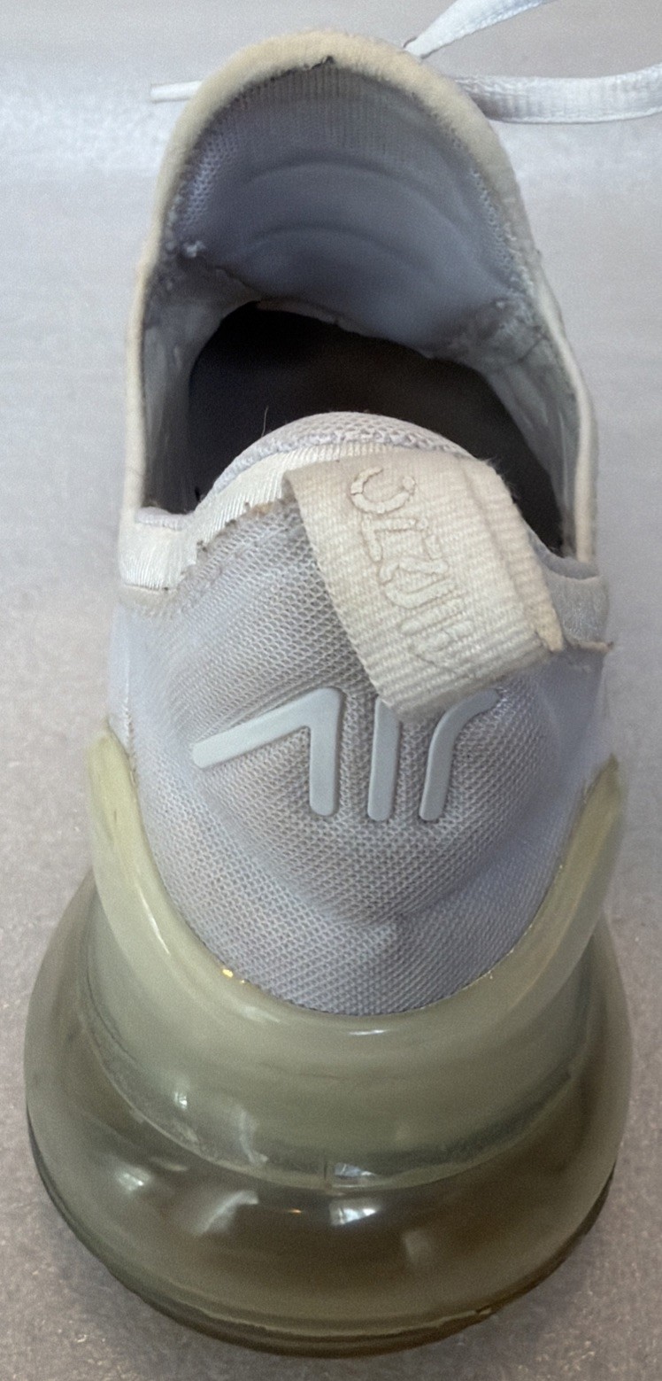 Nike Air Max 270 Women’s Sneakers White Running Shoes Size 7.5 *See Description