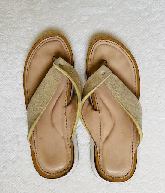 Rag & Bone Women’s Parker Light Sand Nubuck Flip Flops Sandals 8 M / 38.5 EUR