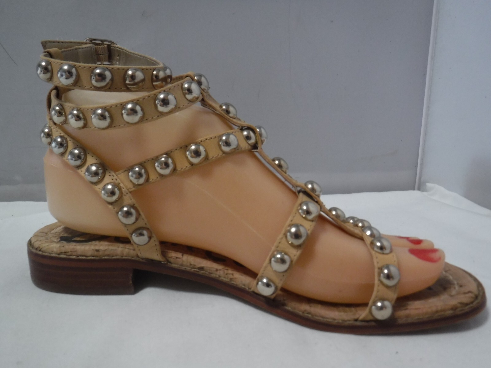 PF2 Sam Edelman Eavan Tan Nude Gold Studded Strappy Thong Sandals Sz 7 M Women’s