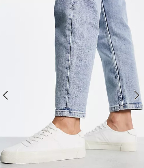 Madewell Sidewalk Low-Top Sneakers in (Re)sourced Canvas, 8.5