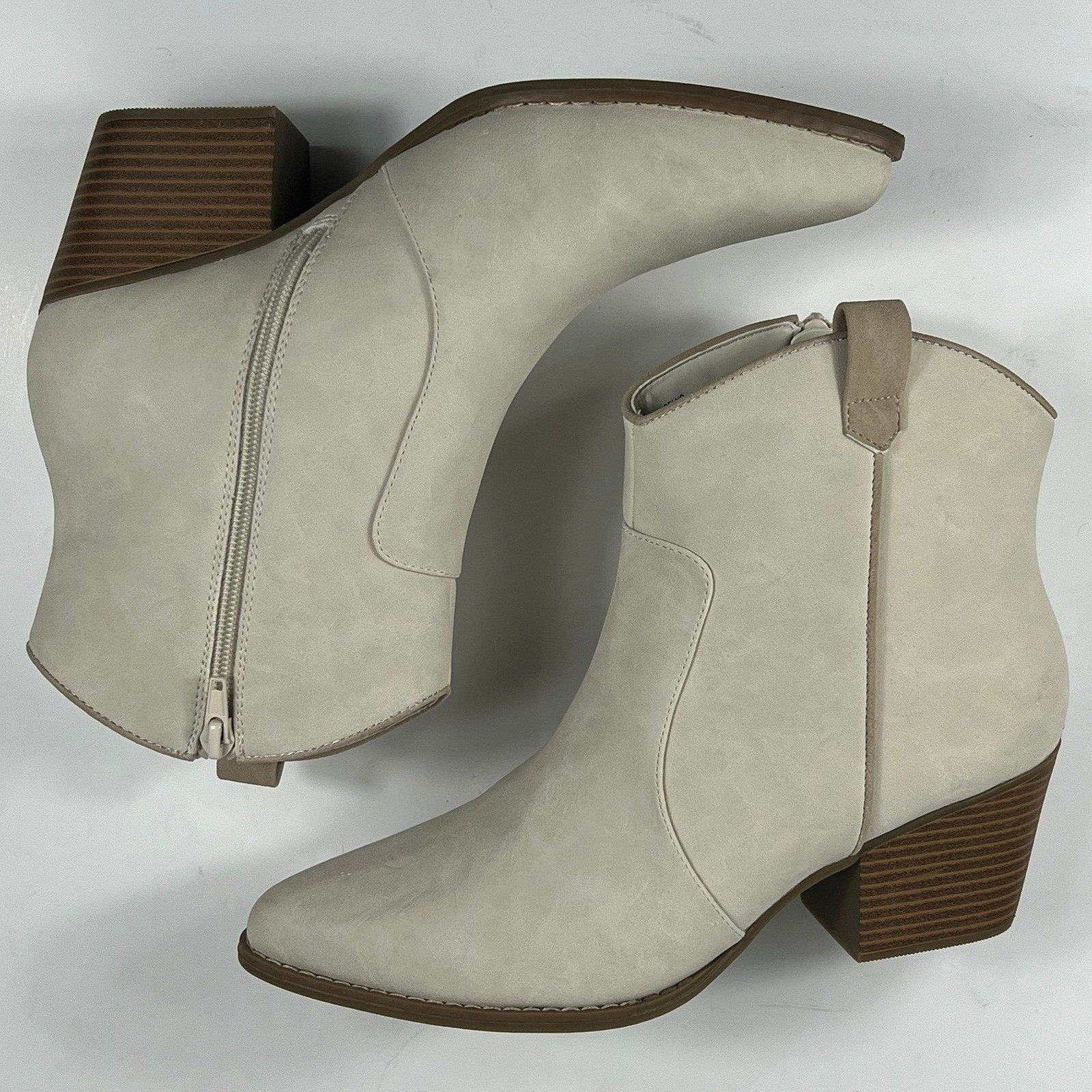 a.n.a Delno Western Ankle Boots Pointed Toe Block Heel Cream Beige Womens 10M