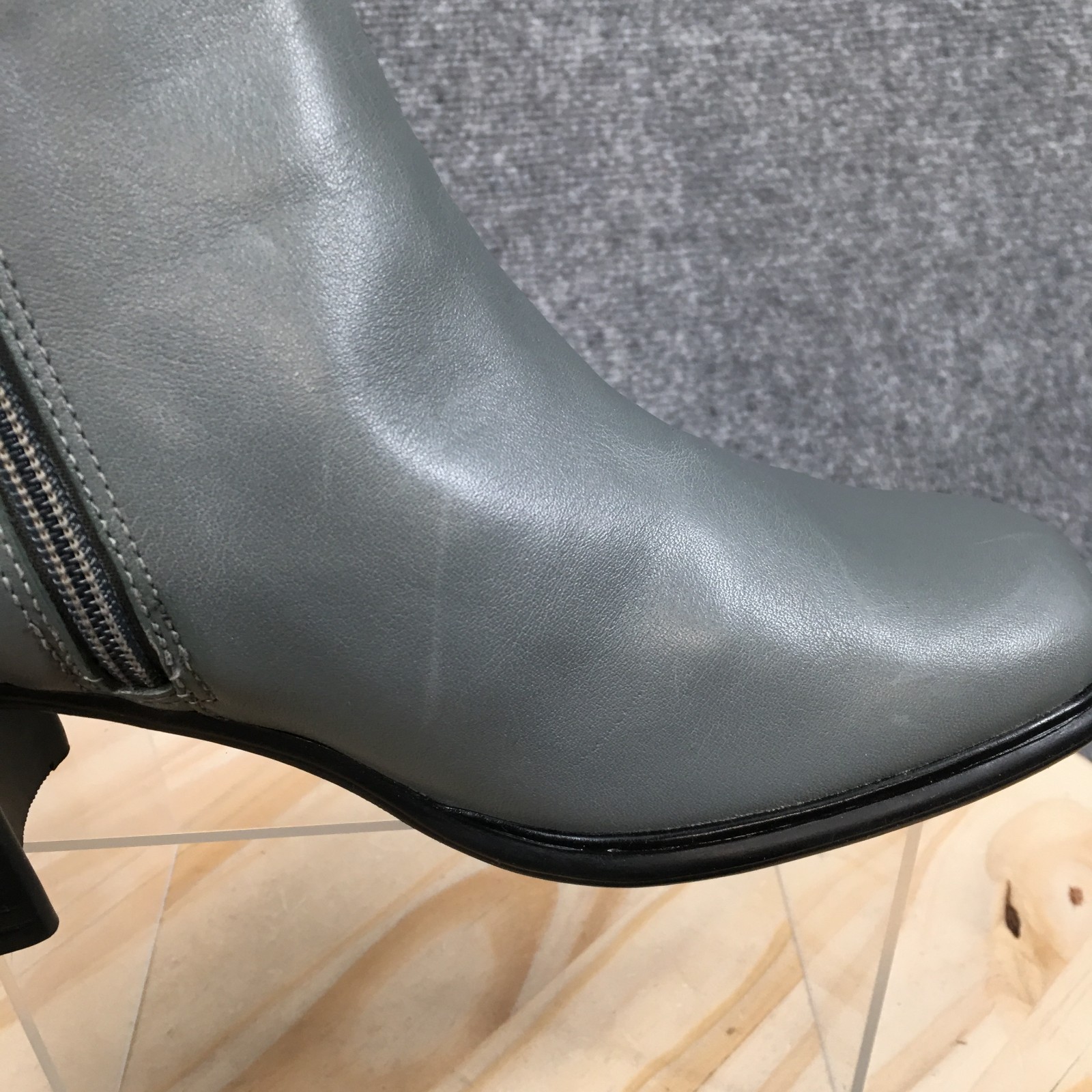 White Mountain Fairchild Boots Womens 8.5 M Ankle Bootie Block Leather Gray NEW