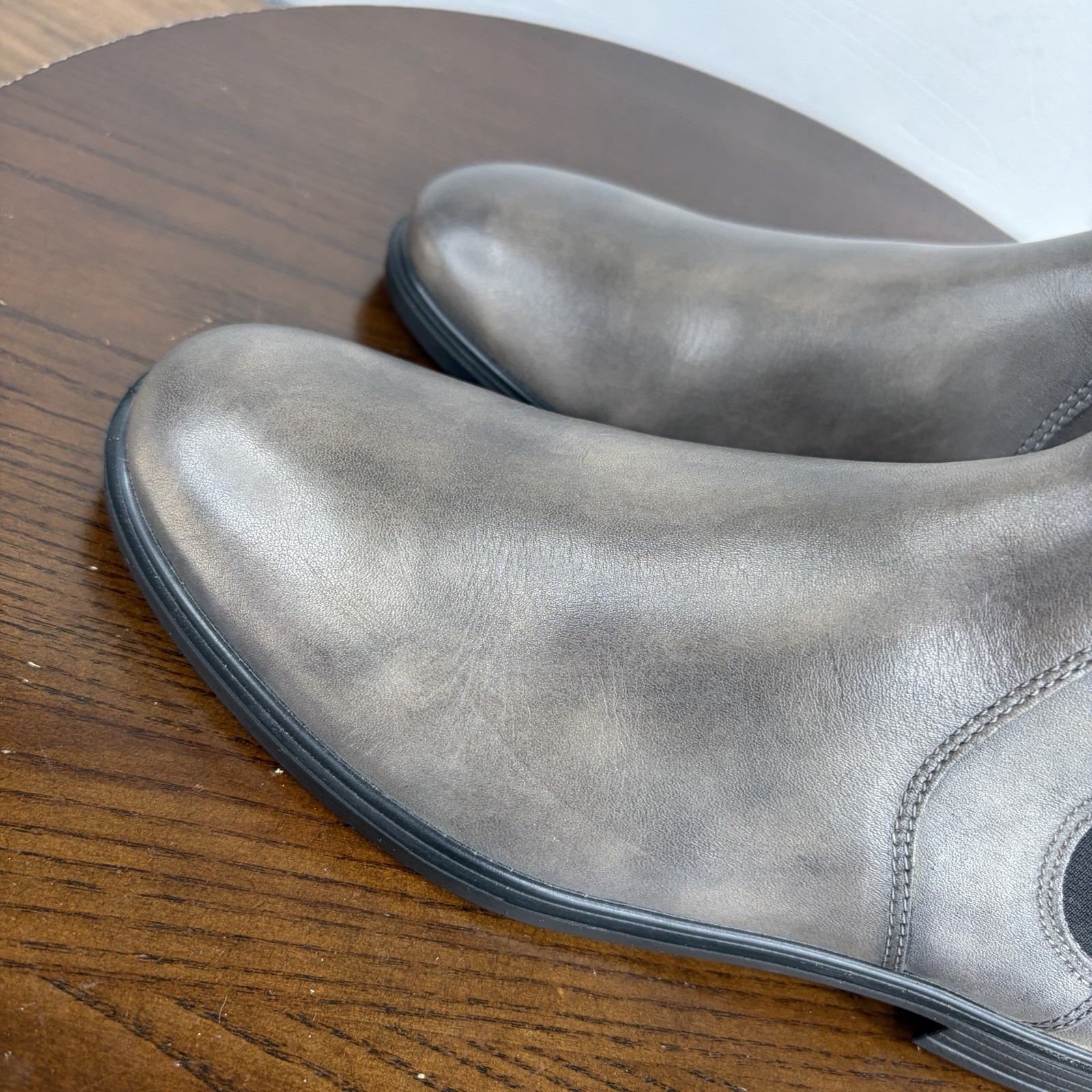 Ecco Touch 15 Boots Women’s 39 / 8 Gray Leather Comfort Chelsea Ankle Booties