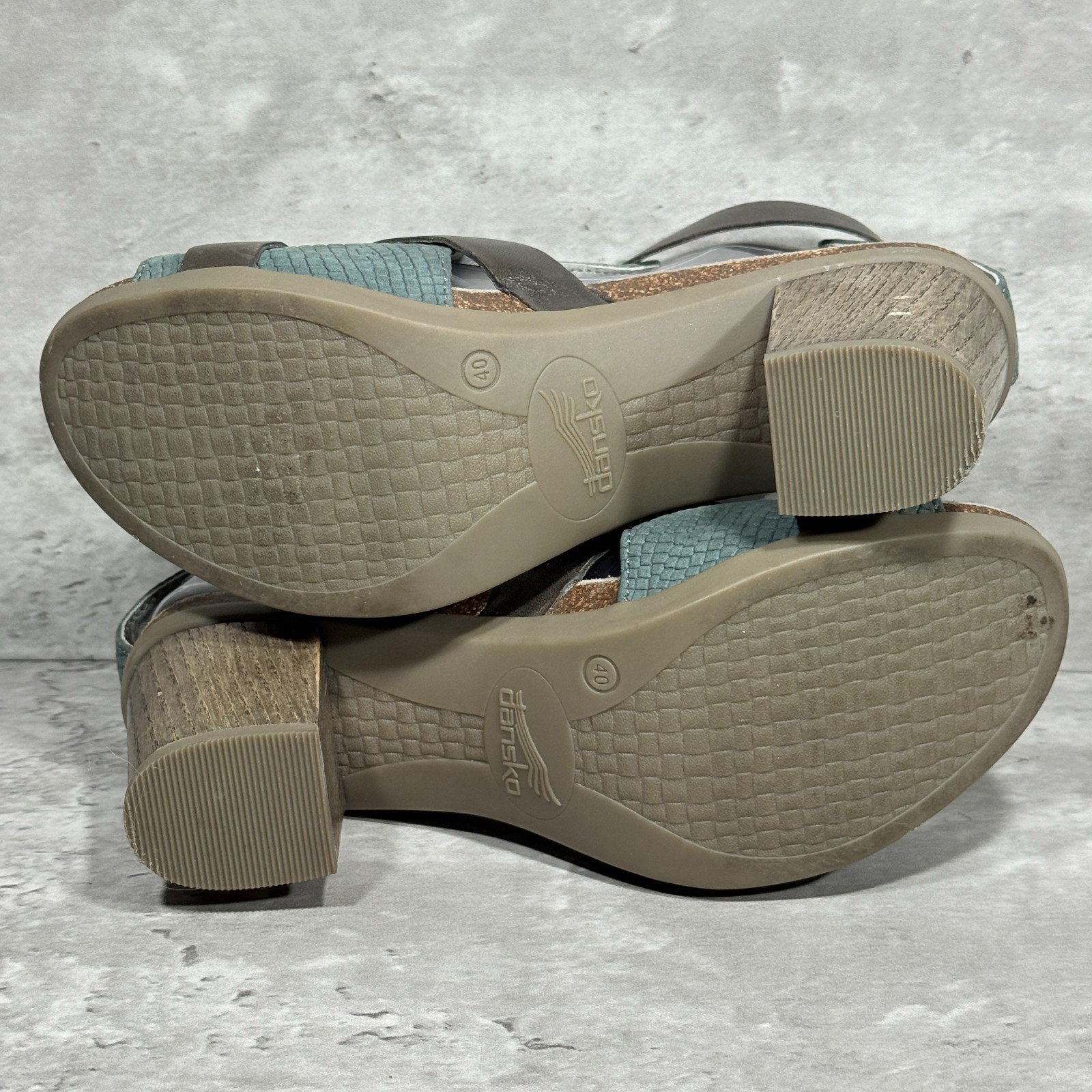 Dansko Dominique Green Snakeskin Embossed Ankle Strap Heeled Sandal Women 9.5-10