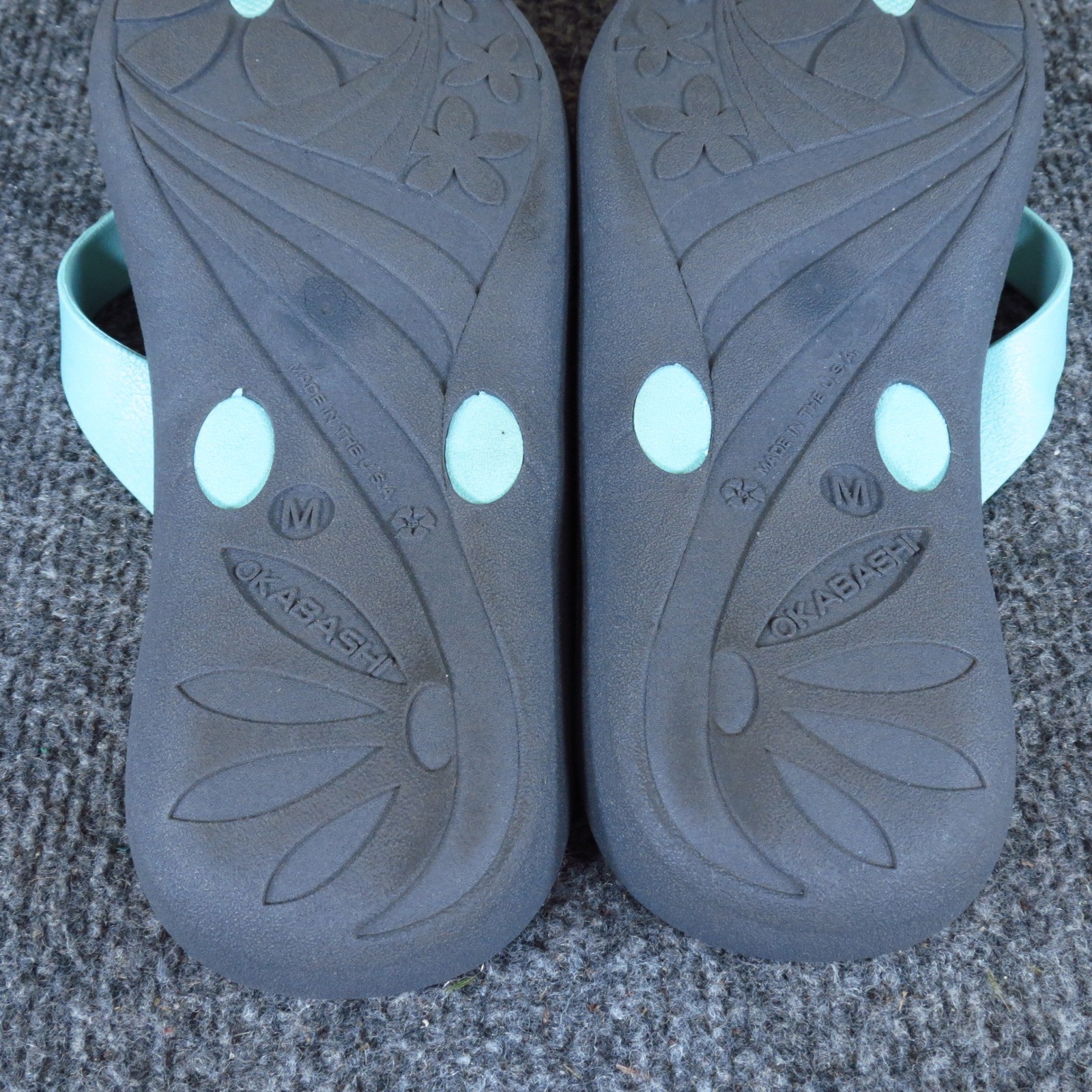 Okabashi Breeze Women Flip Flop Sandals Size M 6.5-7.5 Beach Pool Grey Blue