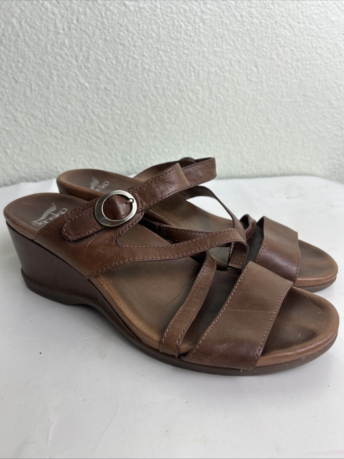 Dansko Womens Ana Sandals Slides Wedge Heel Brown Leather Buckle Size 40 US 9.5