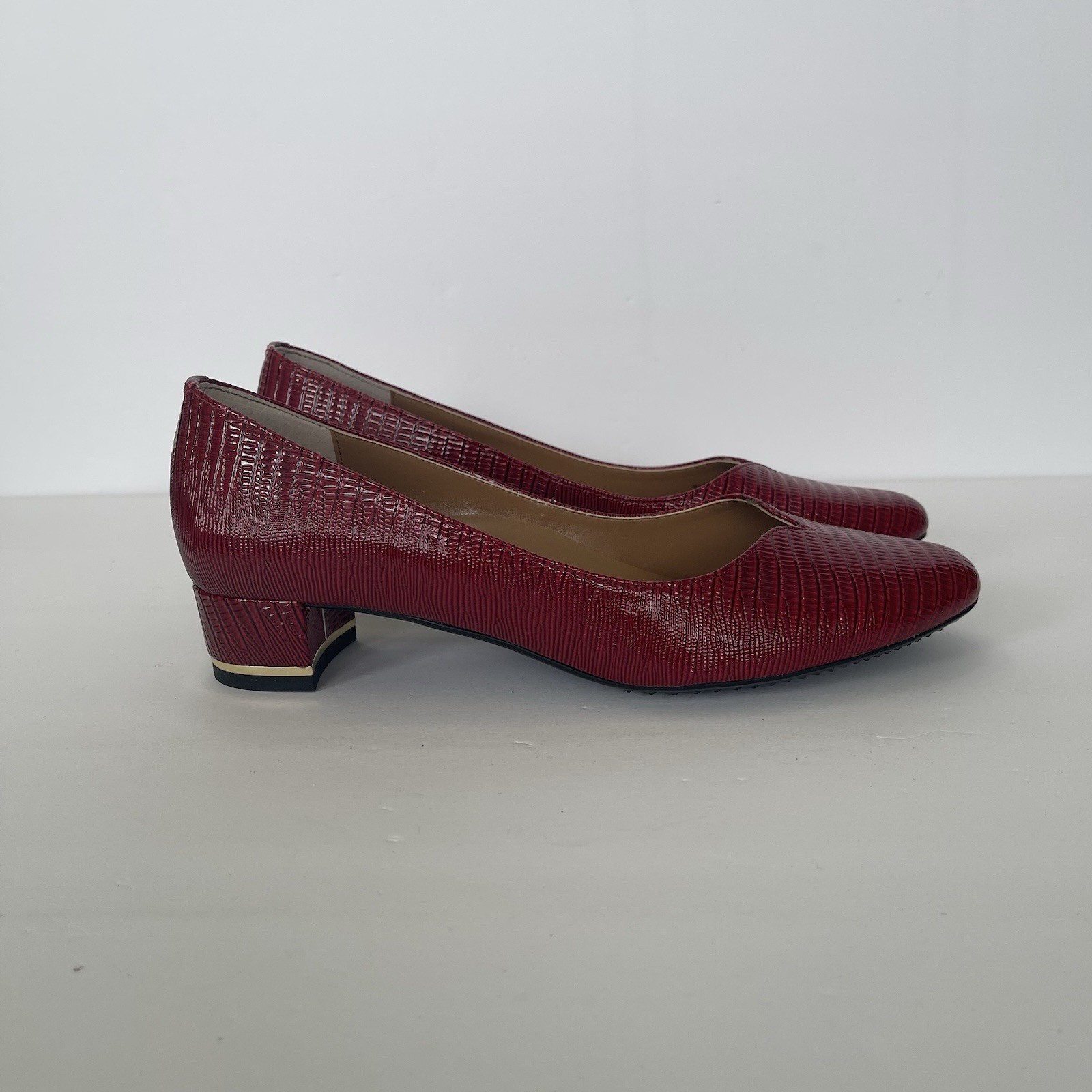 J. Renee Bambalina Lizard Print Red Patent Size 8.5 NEW Career Church Holiday