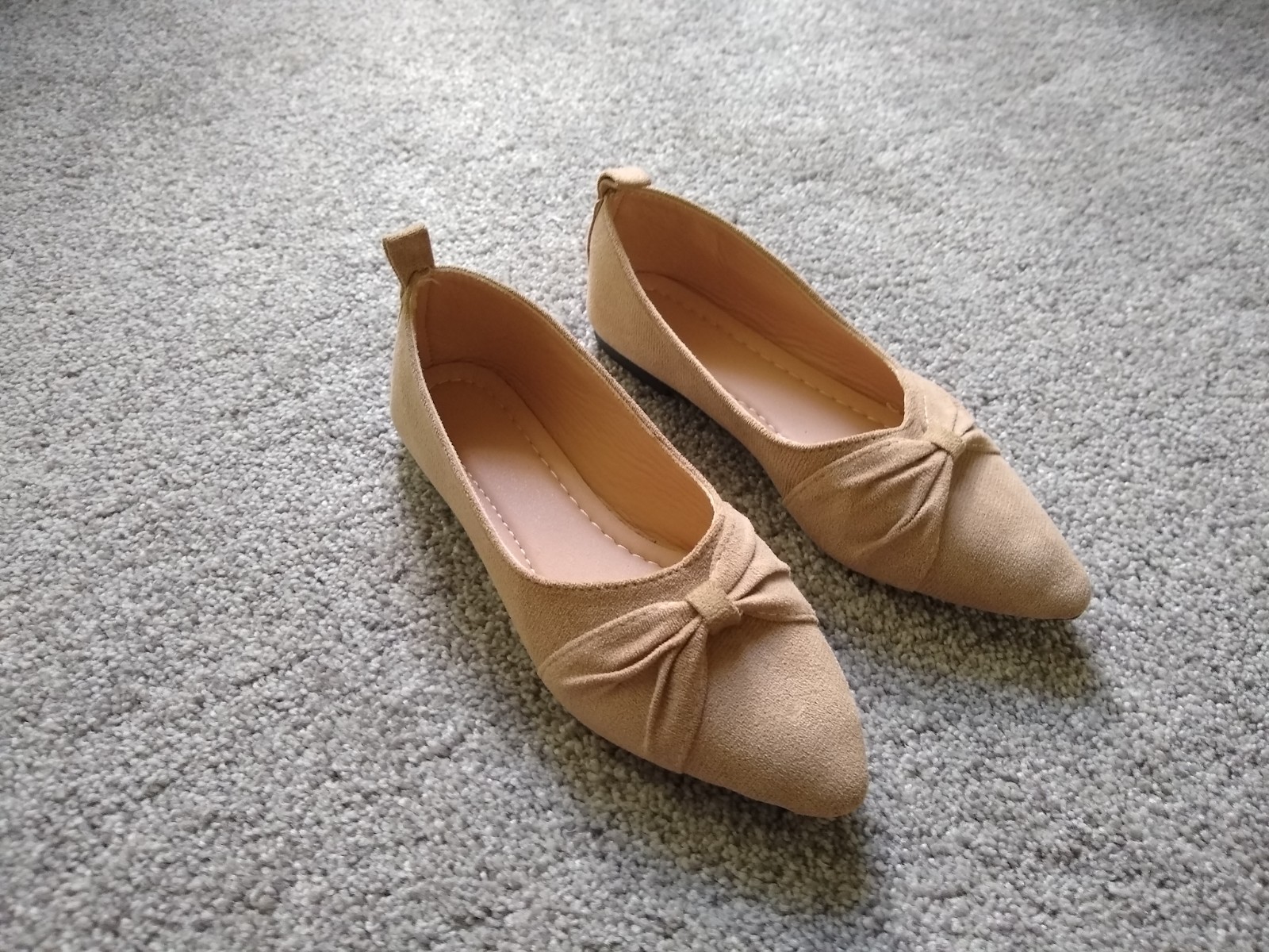 Tan Women’s shoes, Philippines style, size 6, no brand, very cute