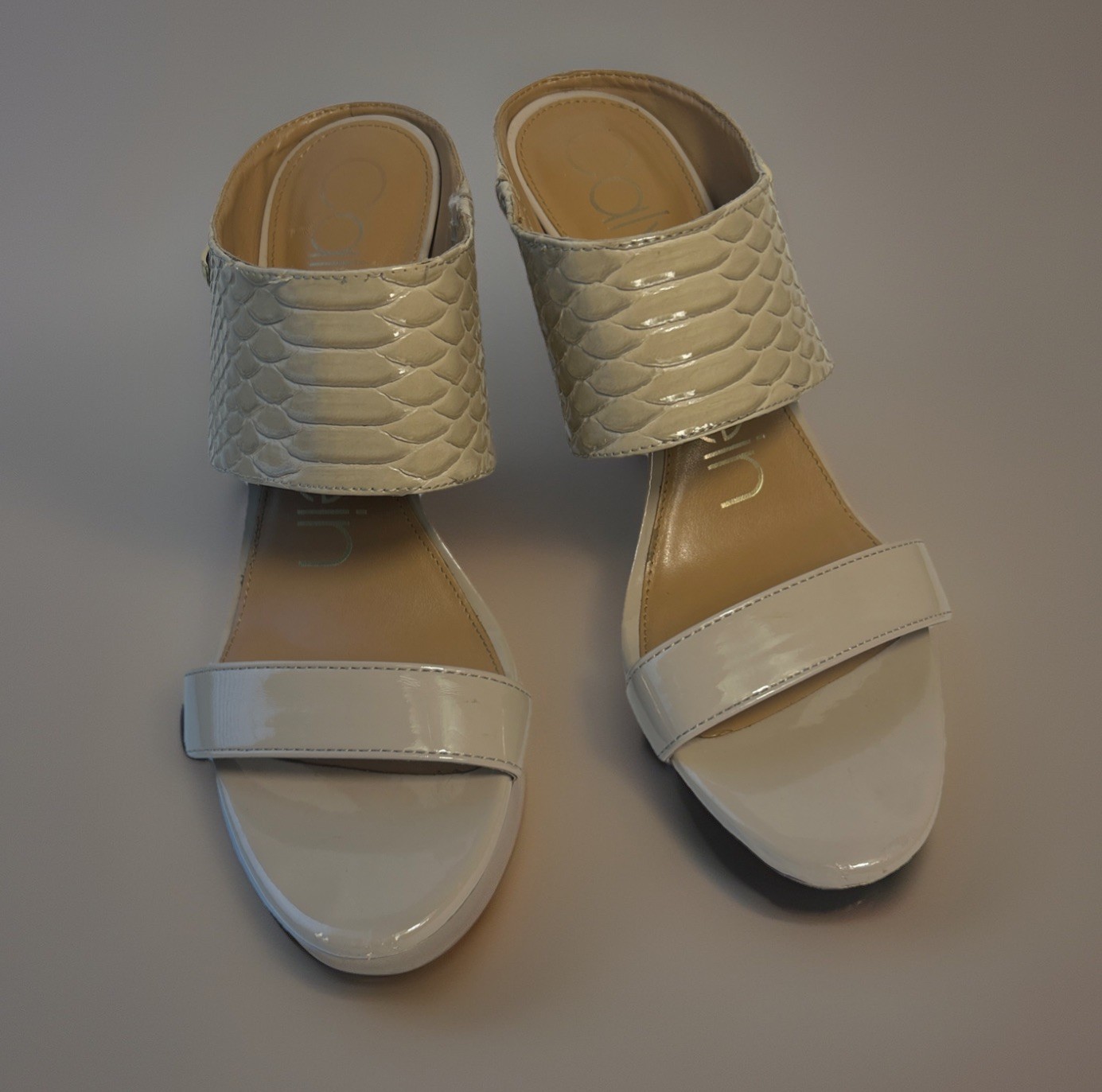 Calvin Klein Mule Slides Womens Shayna Taupe Faux Leather Snakeskin Heels Sz 7.5