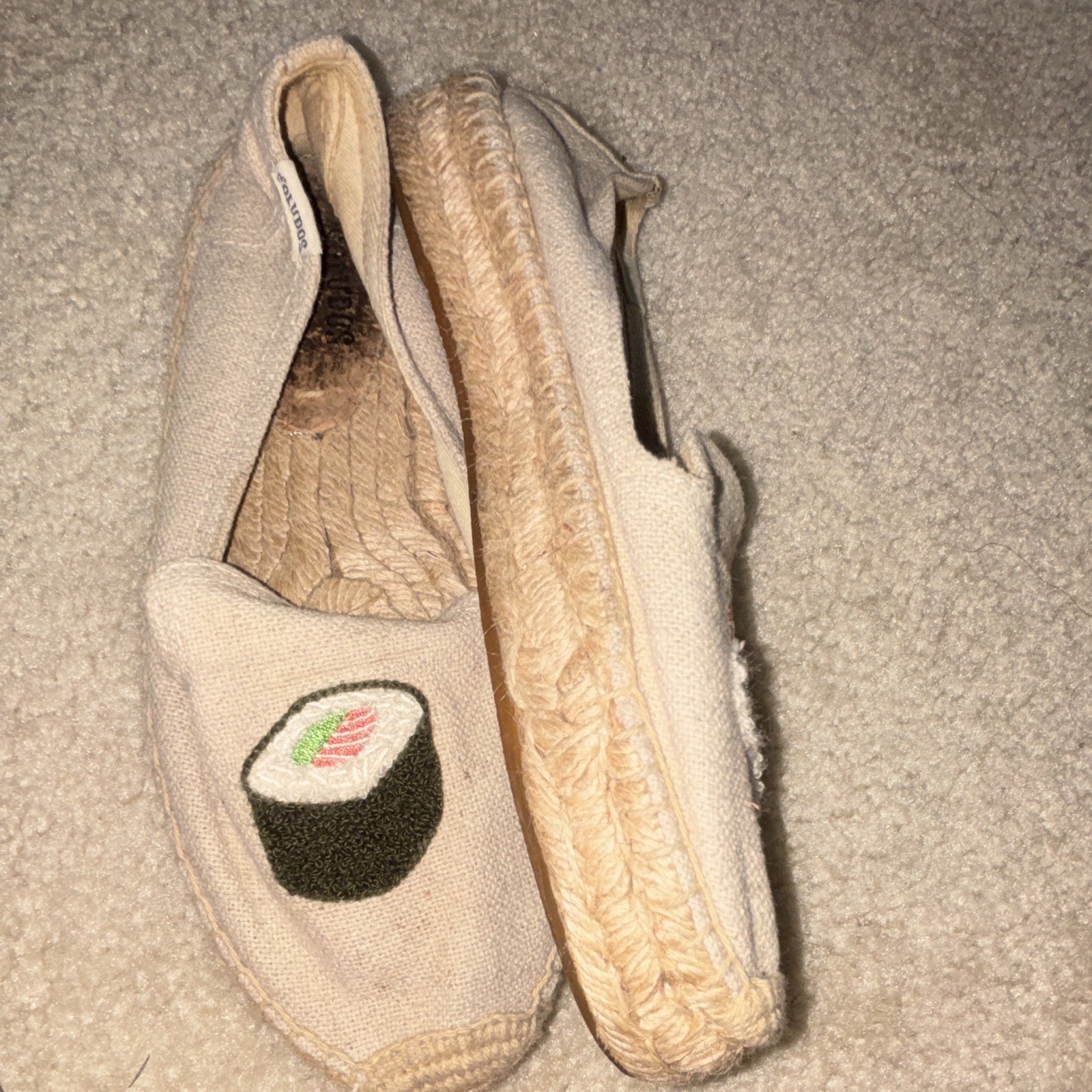 Soludos Women’s Beige Canvas Sushi Embroidered Slip-On Flats US 6.5