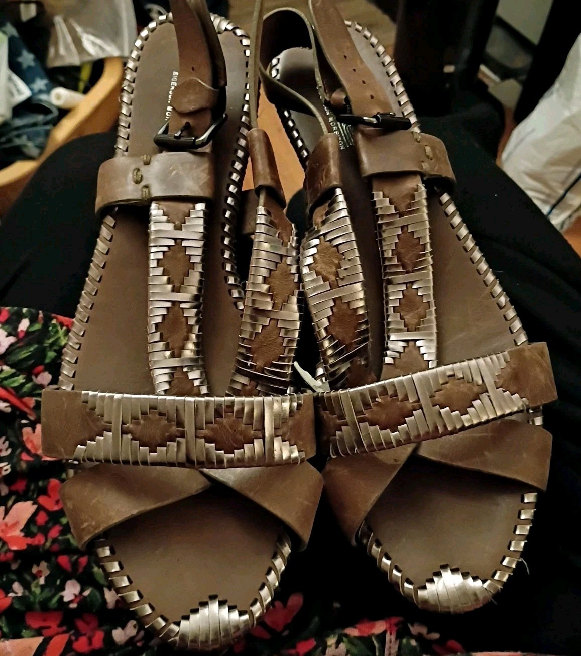 Womens 10 Belle By Sigerson Morrison Silver Metallic Brown Leather Sandals Shoes