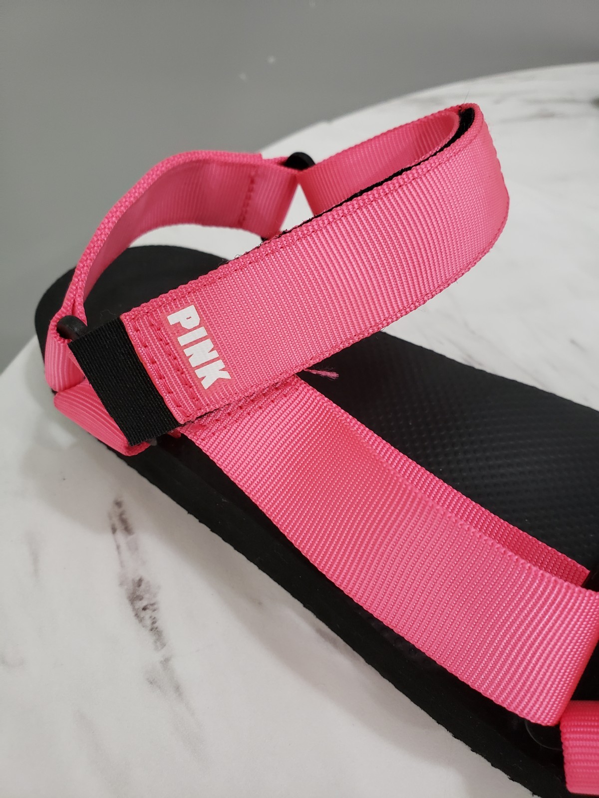 LOT 2 Victoria’s Secret Pink Women’s Size LARGE 9/10 Strappy Sports Sandal