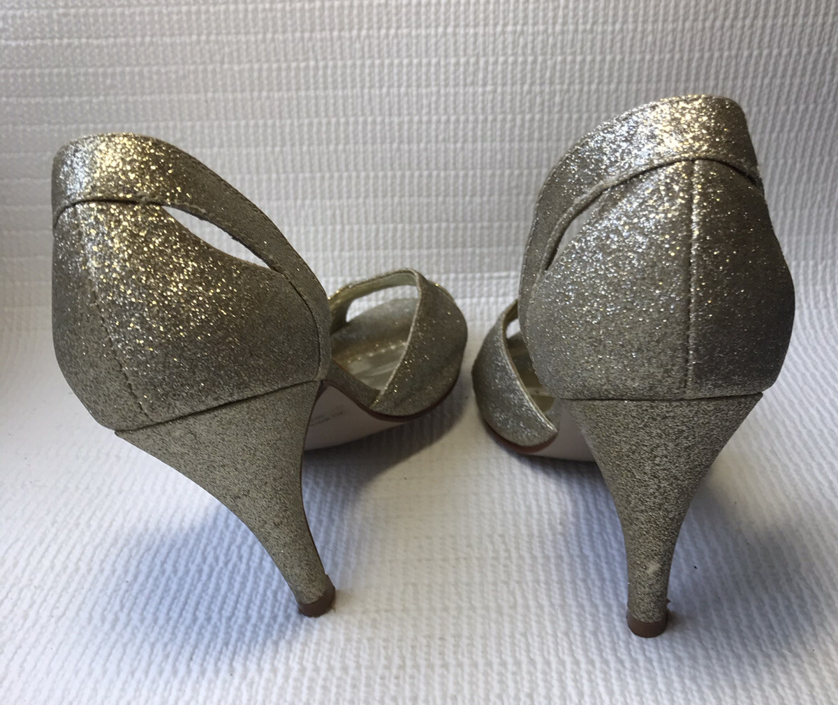Michaelangelo Womens Gold Sparkle Event Pumps Sz 8M pre-owned
