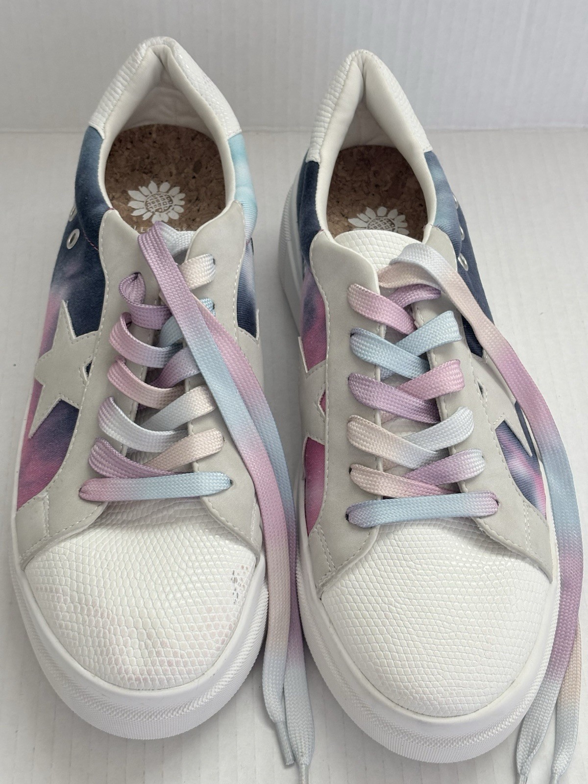 Yellowbox Tie-Dye Star Lace-Up Comfort Sneakers Women’s US 8.5 White/Blue/Pink