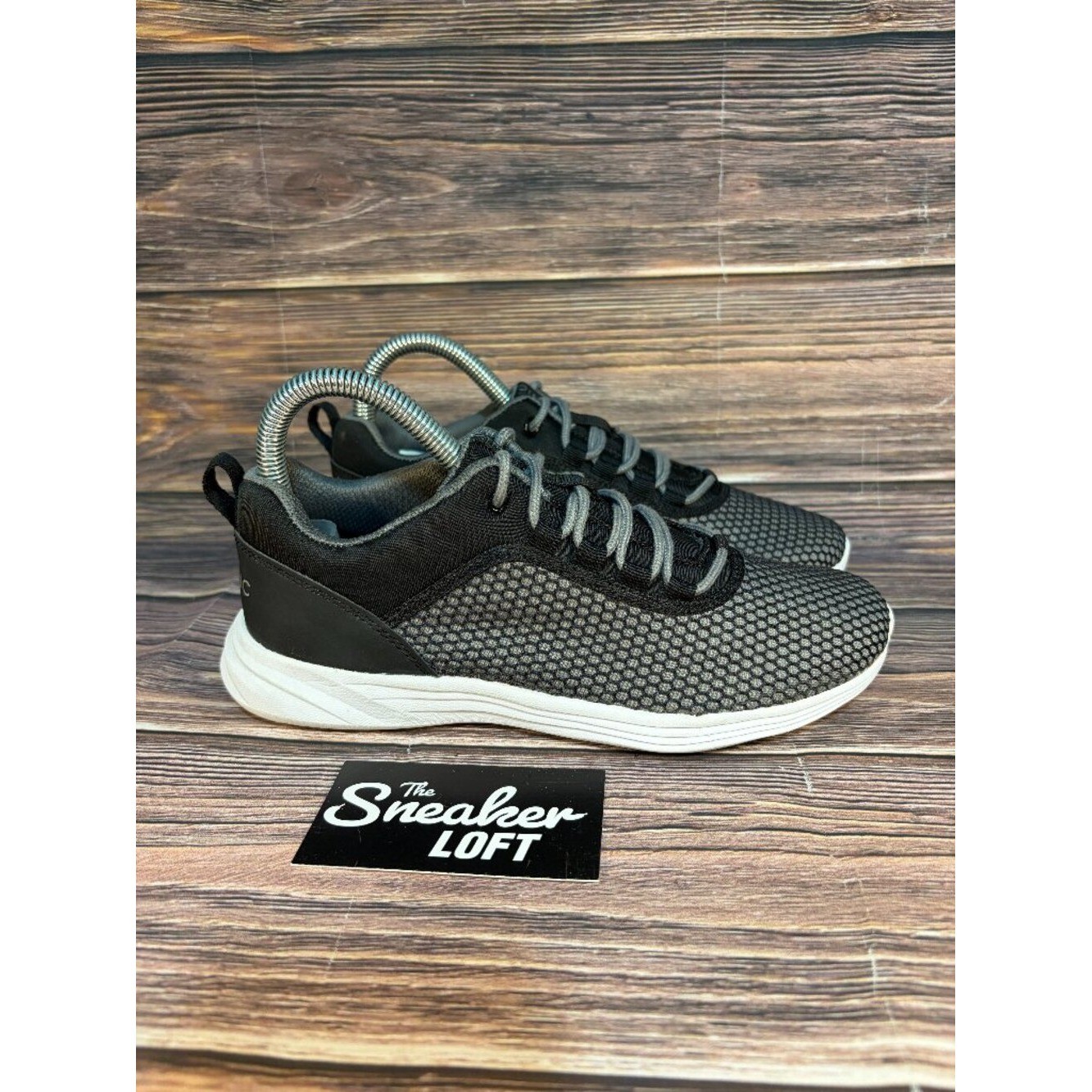 Vionic Christina Mesh Lace Up Sneakers Black White Comfort Shoes Size 6