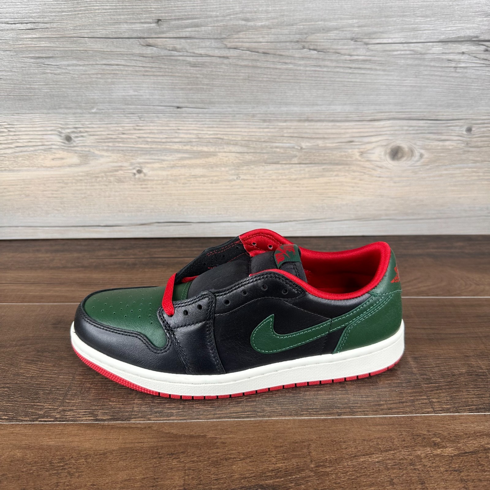 Nike Air Jordan 1 Low OG Womens Size 7.5 Black Gorge Green Sail CZ0775 036