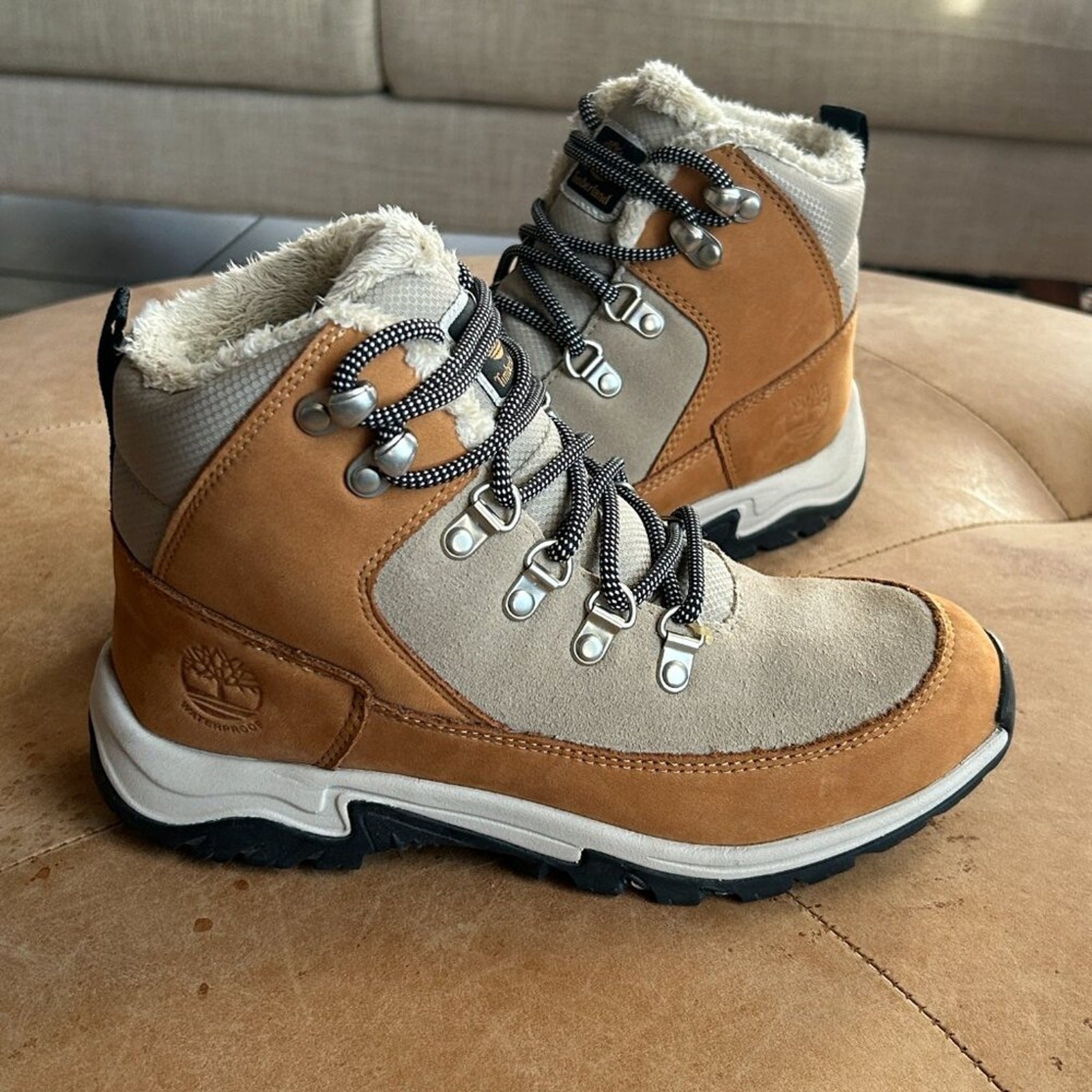 Timberland Alpine Hiking Boots Brown Gorpcore Cabin Faux-Shearling Women 6