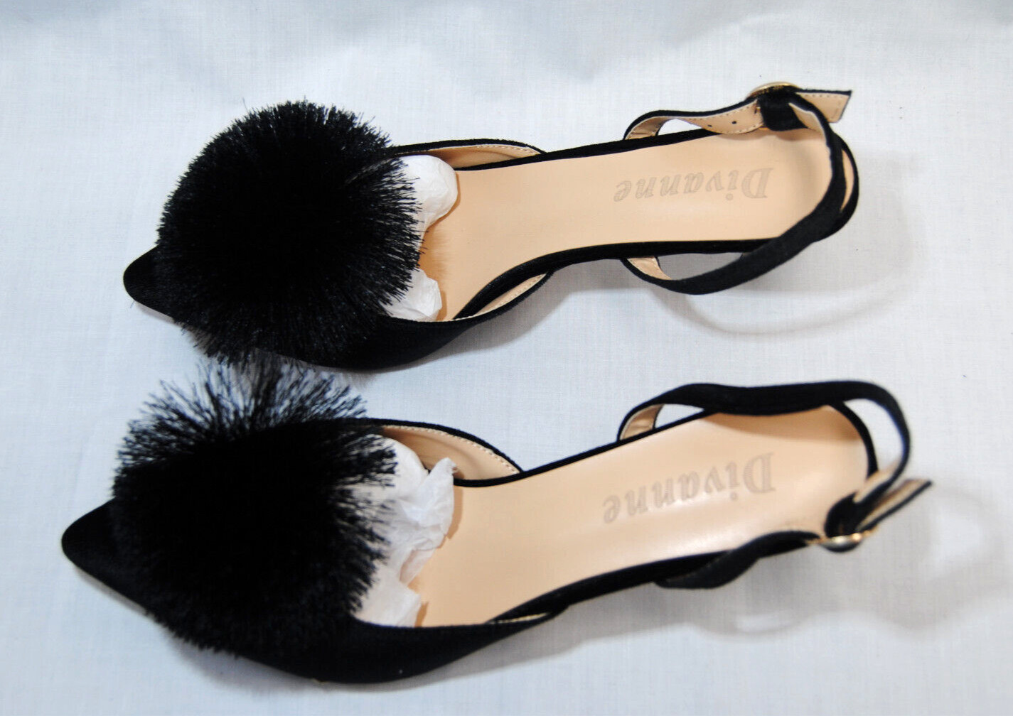 Divanne Women’s Puff Pompom Slingback Pumps Pointed Toe Kitten Heels New T2346