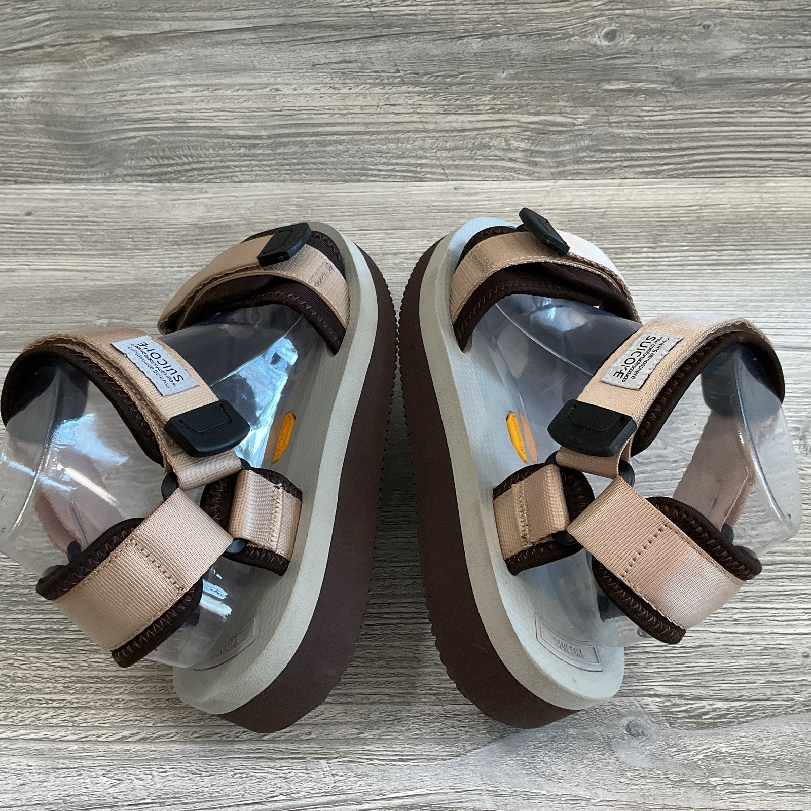Suicoke CEL-VPO Womens Sandals Rose Gold Strappy Vibram Outdoor Adventure Size 8