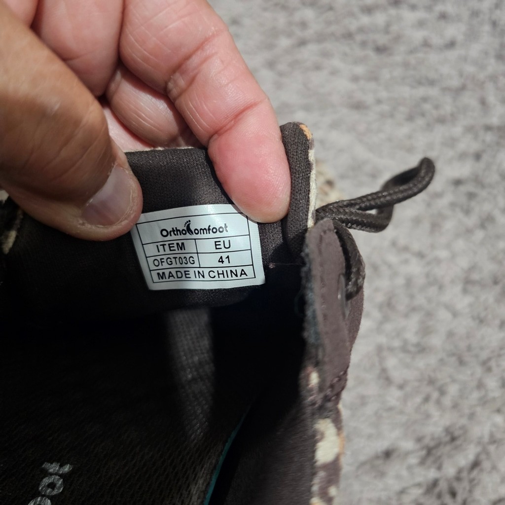 Leopard Print Ortho Comfoot Sneakers with Brown Laces