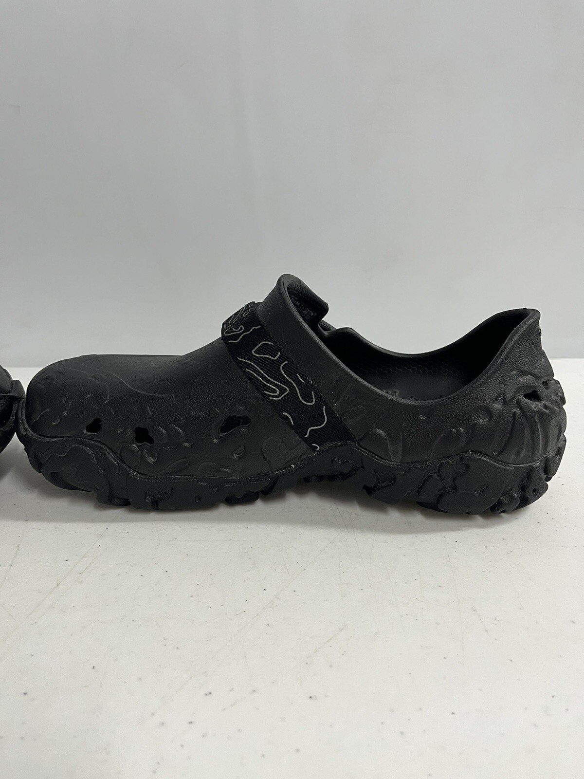 Crocs All-Terrain Atlas Triple Black Clog Men’s 6 Women’s 8 Outdoor Water Shoes