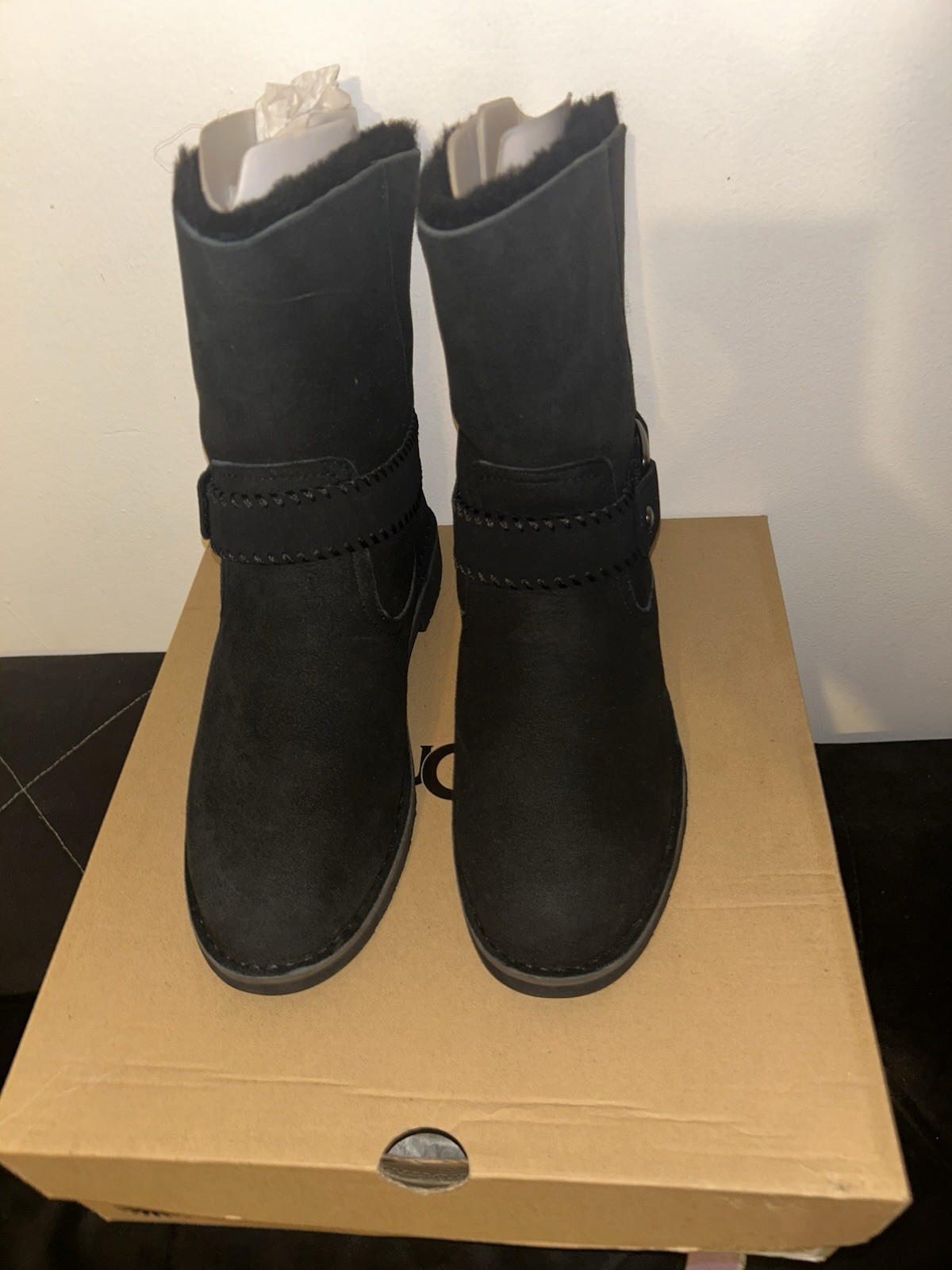 UGG Cedric Women’s Black Suede Mid-Calf Boots Faux Fur Buckle US 9