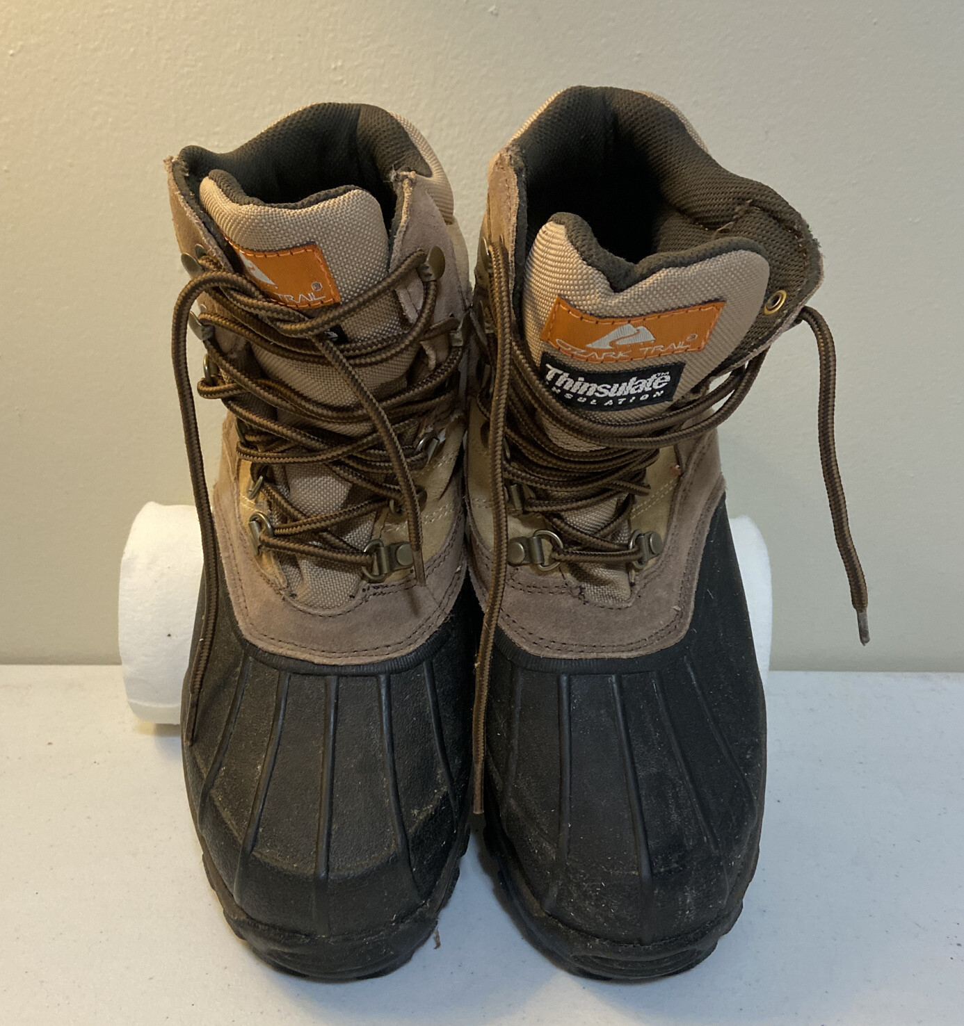 Ozark Trail Womens Eagle Duck Boots Lined Thinsulate Leather Sz 11 Warm Nice