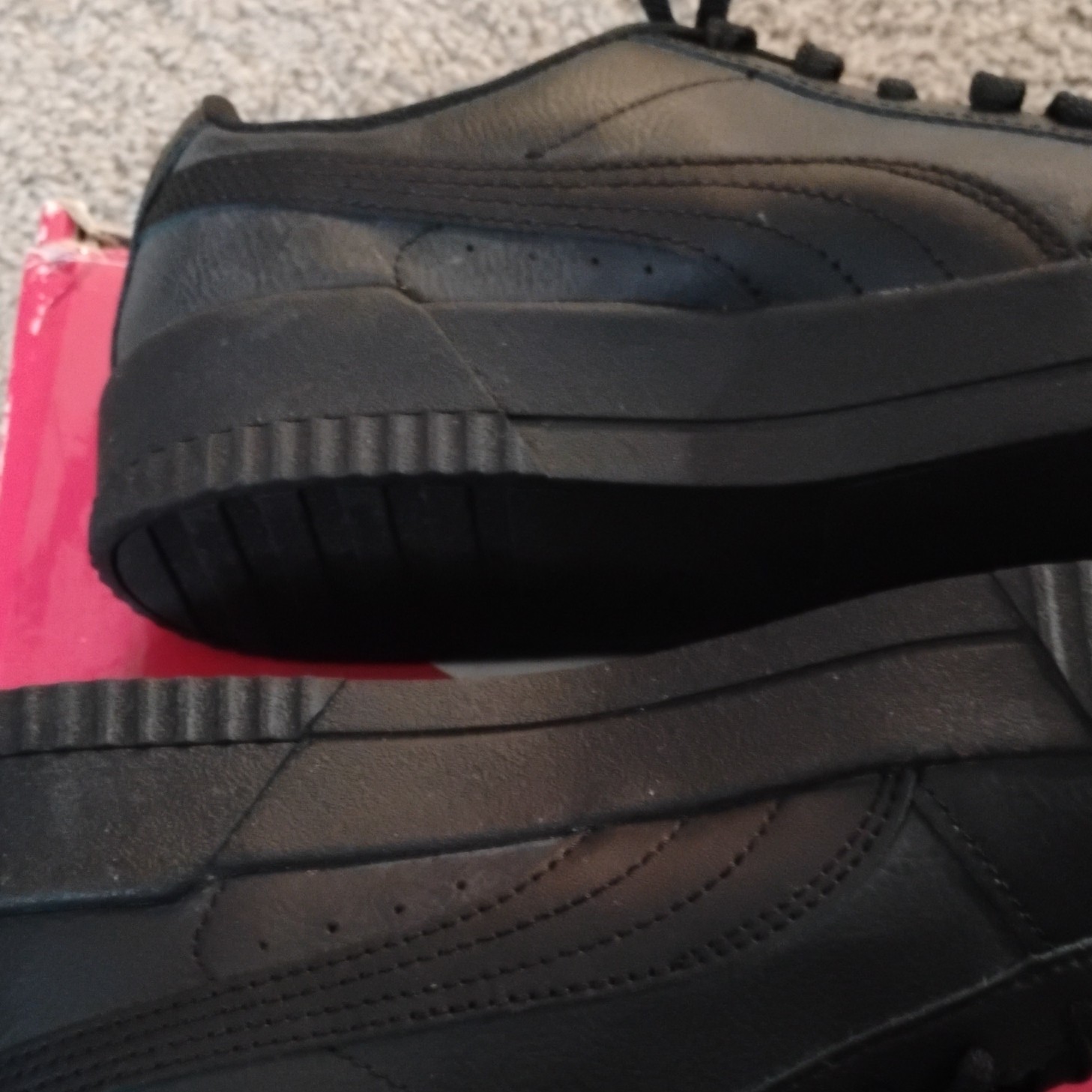 PUMA SoftFoam+ Women’s Black Leather Sneakers US 8.5 EU 39 370325-08