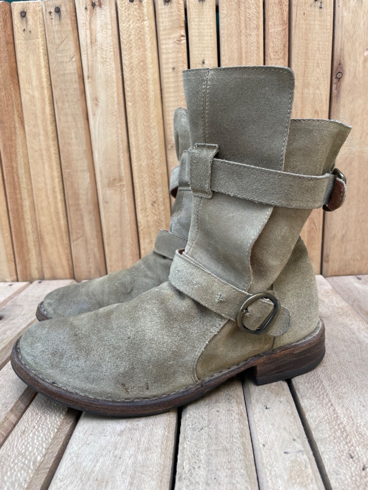 Fiorentini Baker Eternity Suede Buckle Green Women’s Boots 36 / USA 6