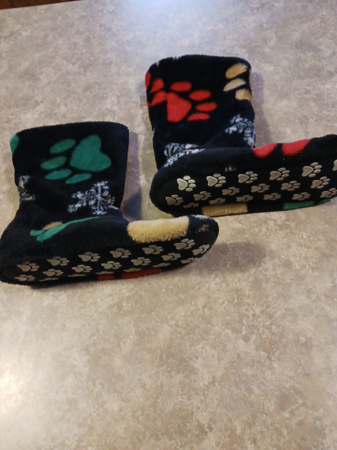 Colorful Paw Print Slippers Non-Slip paw print tread M/L