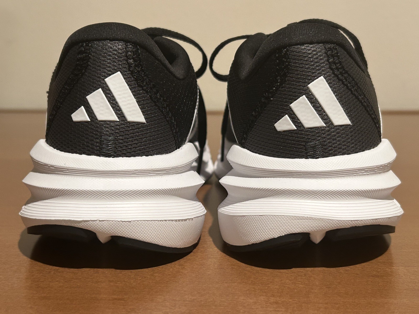 Adidas Galaxy 7 Running Shoes Women’s Size 8.5 Black White Sneakers NWT Box