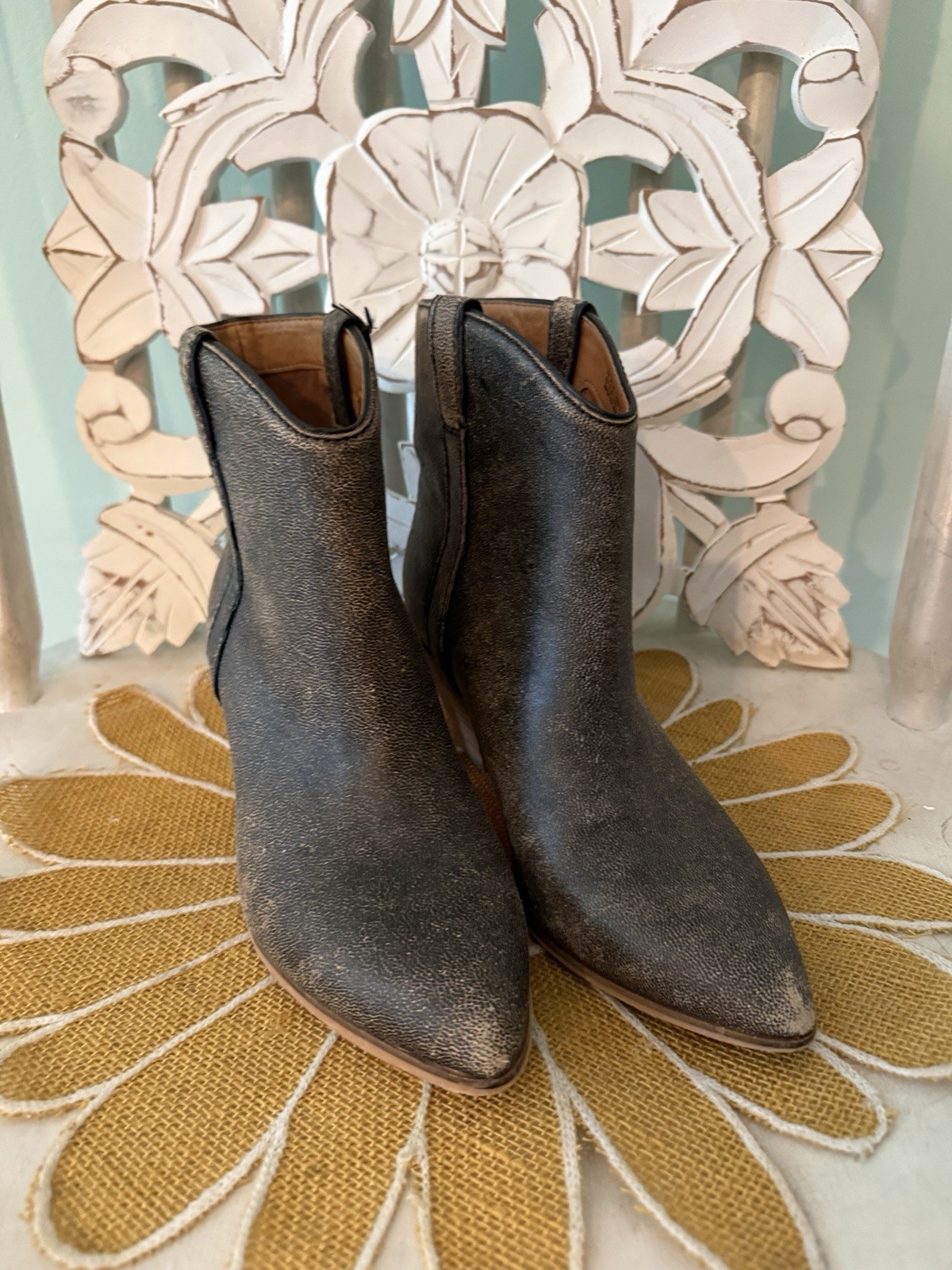 Frye & Co. Malley Pull Tab Distressed Brown Multi Western Ankle Boot, 7
